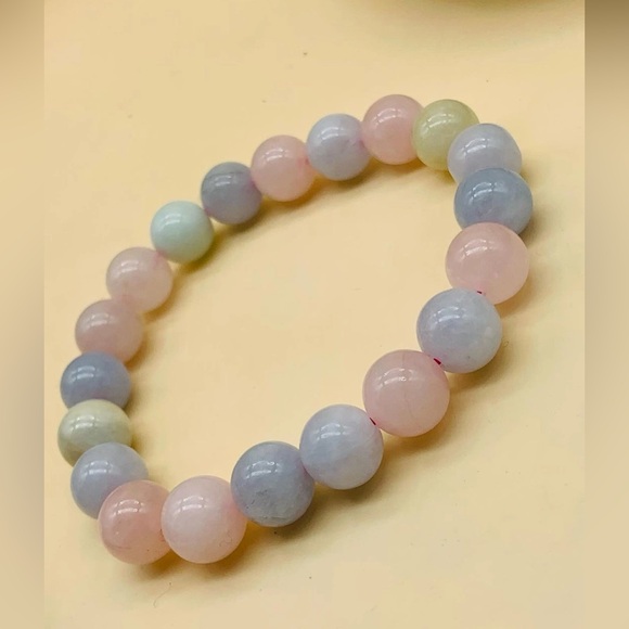 10mm Natural Morganite Beaded Bracelet with a stretchable wire - Picture 5 of 17